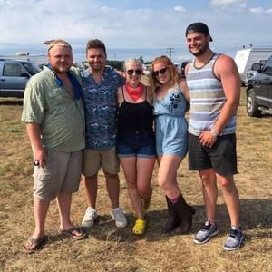 Meet your Posher, Dominick